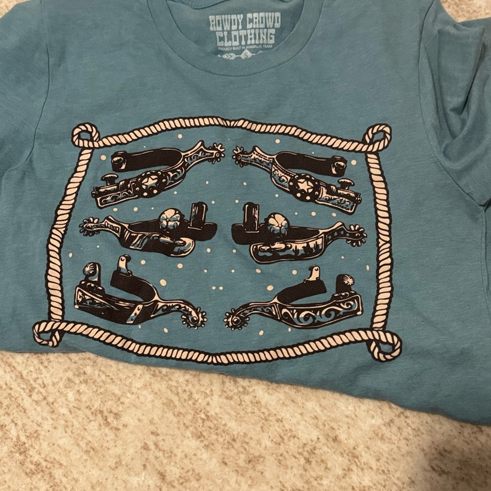 Rowdy Crowd Clothing Blue Graphic Women's Tee